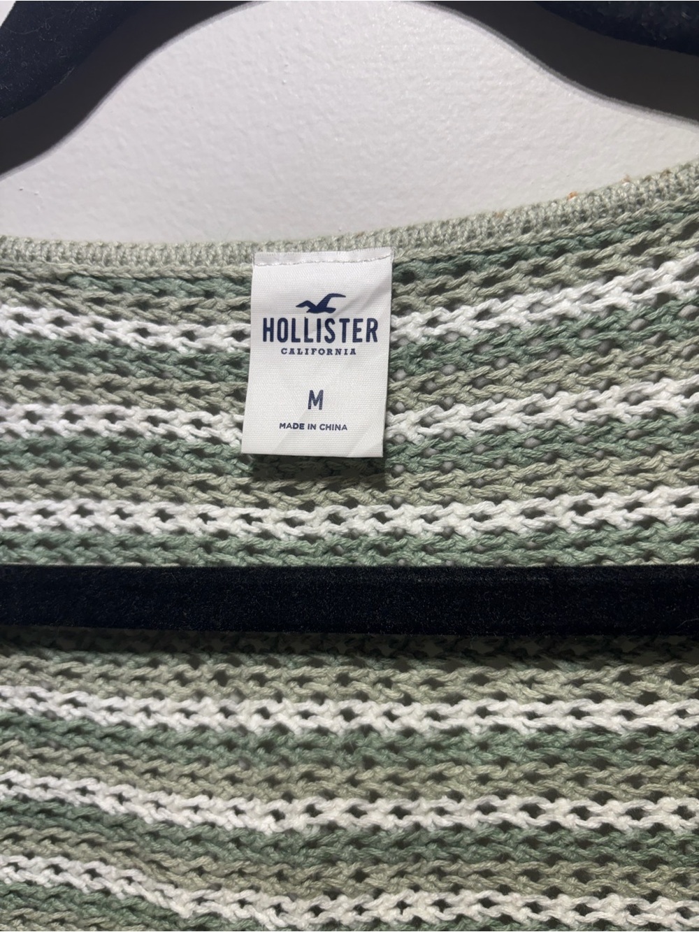 Hollister Green & White Striped Open-Knit Crop Top Size M - Picture 3 of 3